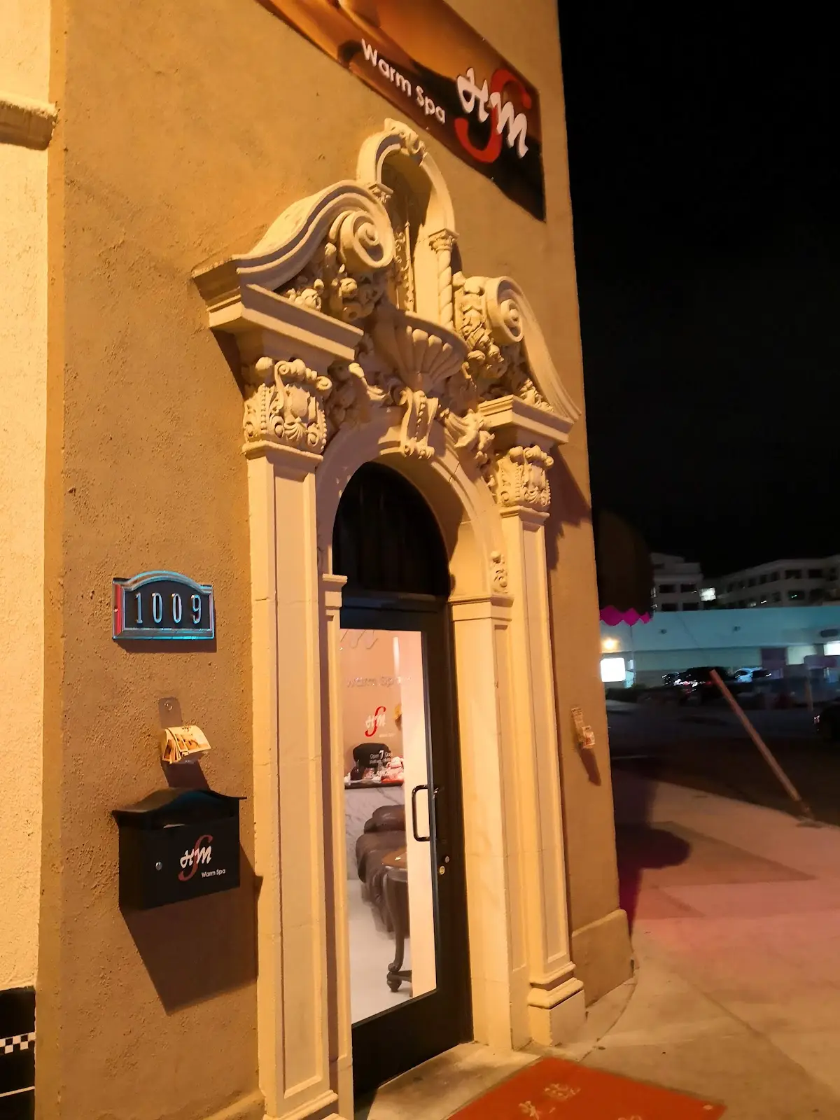 HM Warm Spa — Massage Therapy in E Green St, Los Angeles