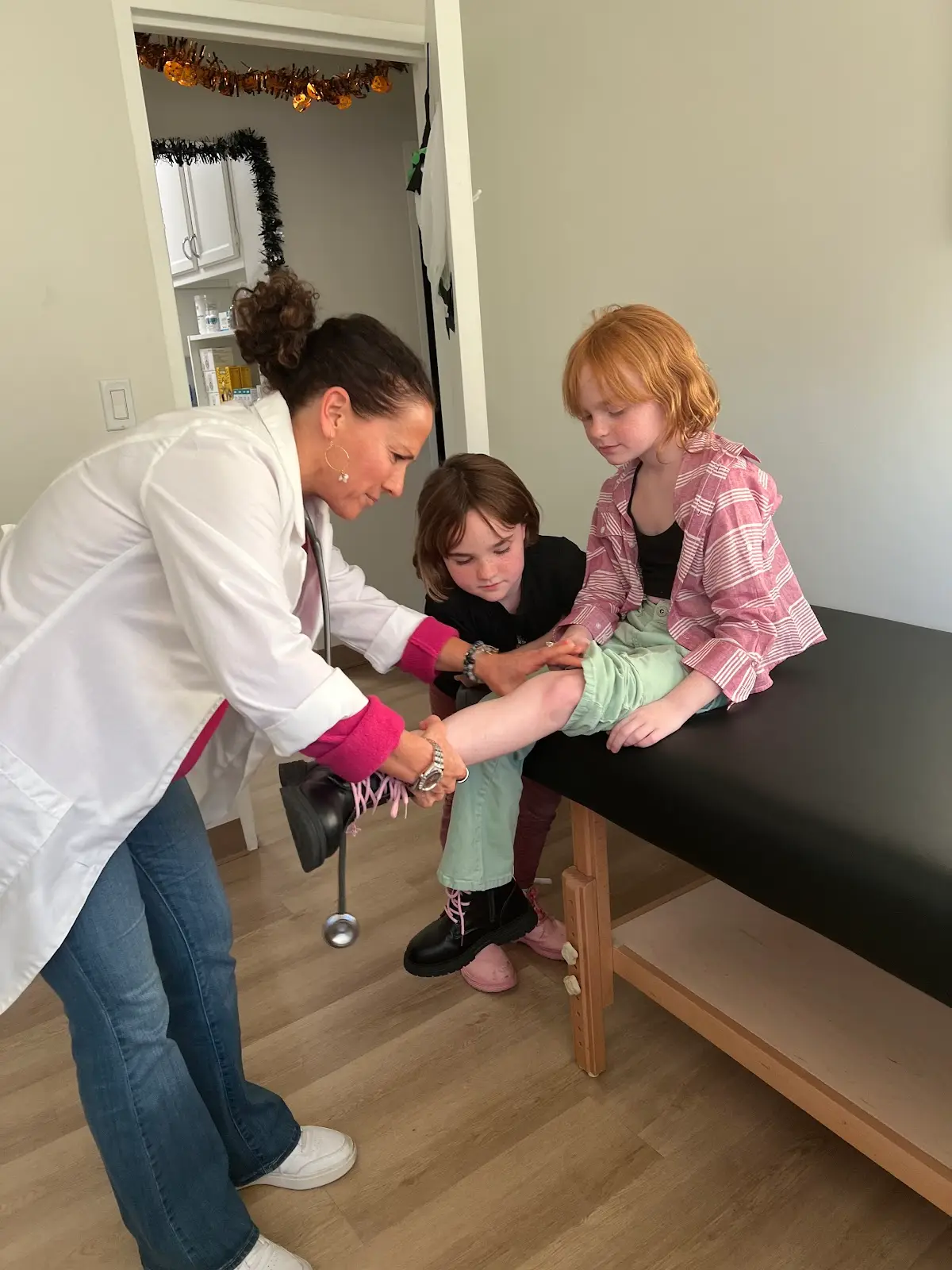 Holistic Family Medicine of Los Angeles — Naturopathic Medicine in Wilshire Blvd, Los Angeles
