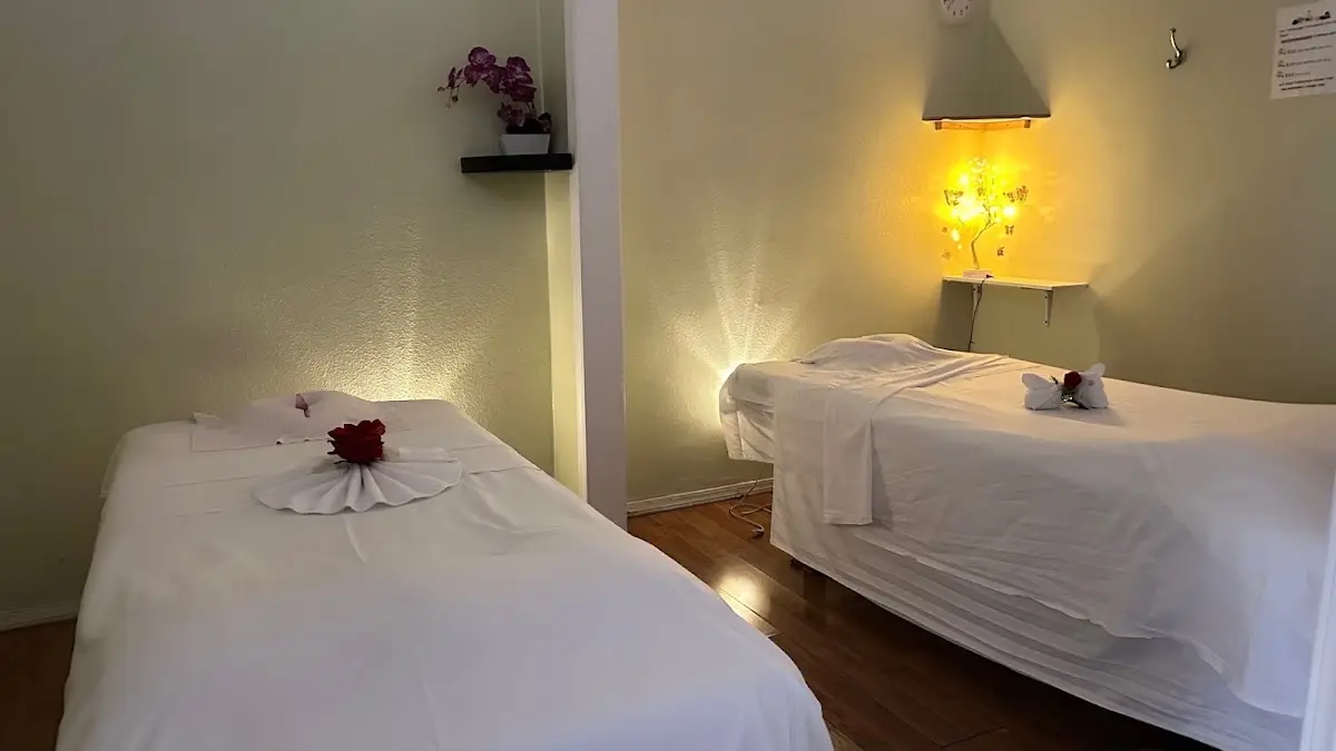 Iyana Thai Massage — Massage Therapy in Woodman Ave Ste 9, Los Angeles