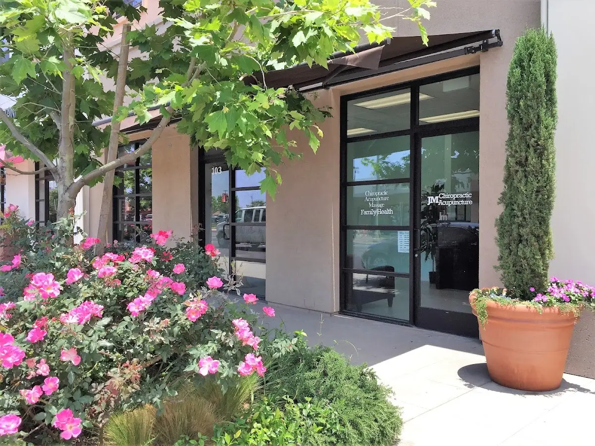JM Chiropractic & Acupuncture — Acupuncture in Avalon Blvd #103, Los Angeles