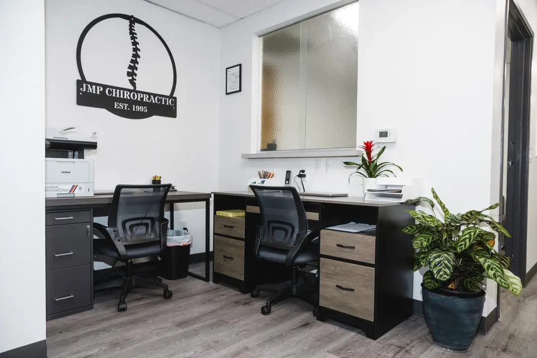 JMP Chiropractic Granada Hills Back Pain & Sciatica — Chiropractic in Granada Hills, Los Angeles