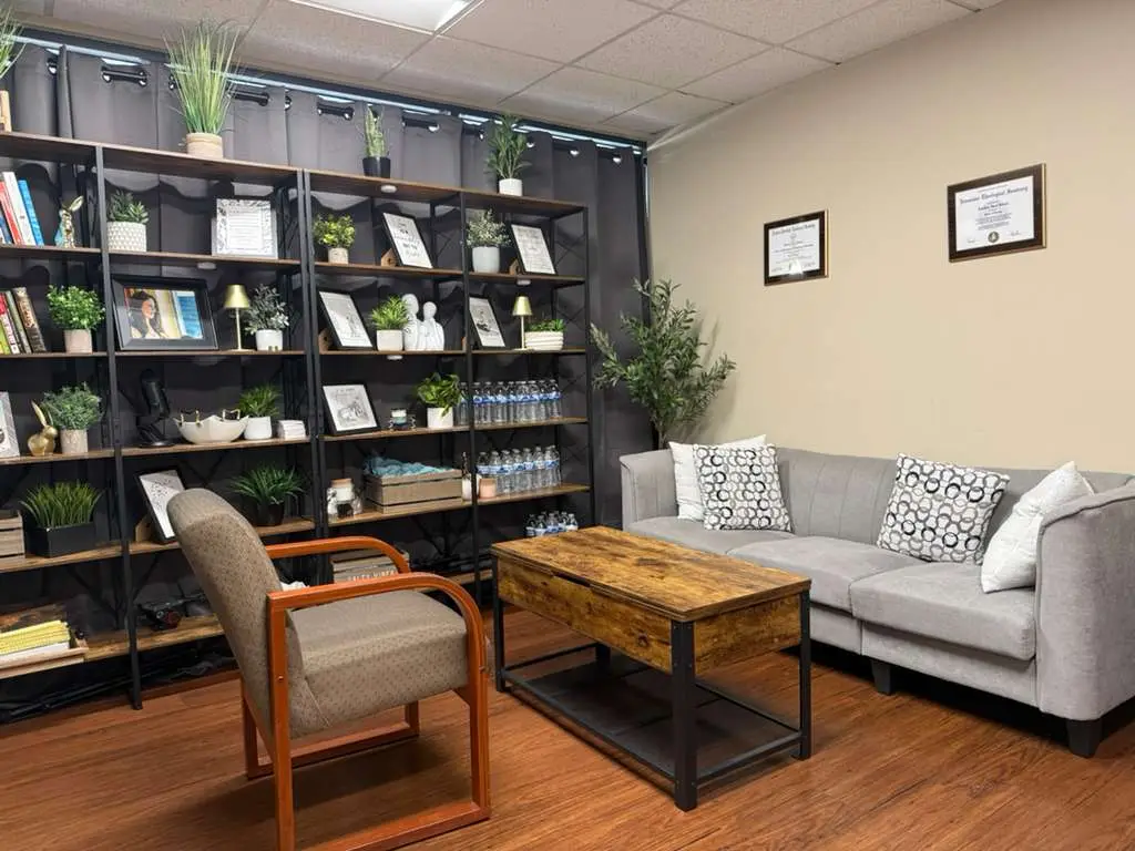 Jon Dabach, PhD — Psychotherapy in Calabasas, Los Angeles