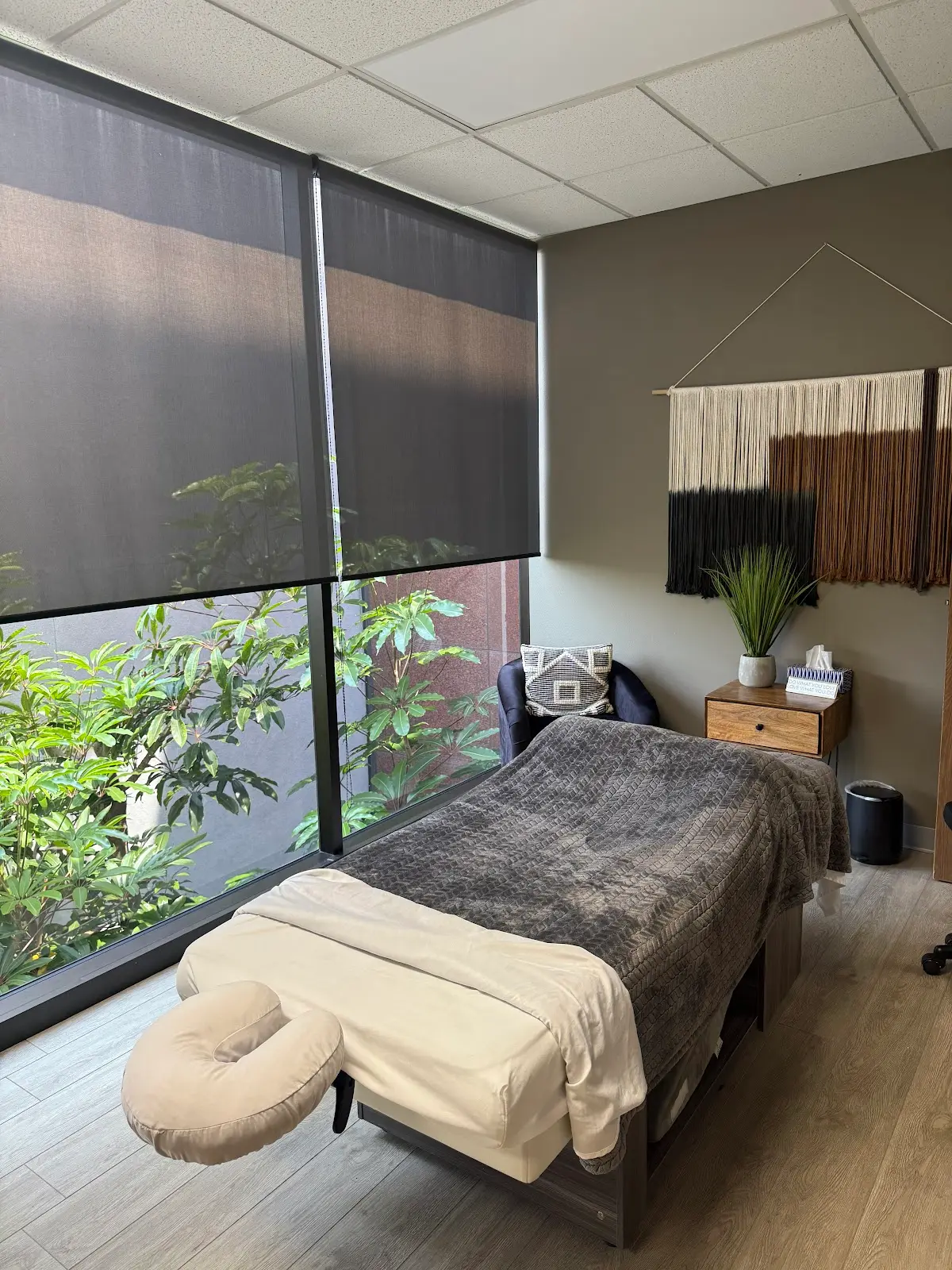 LA Bodywork — Massage Therapy in Ave I #203, Los Angeles