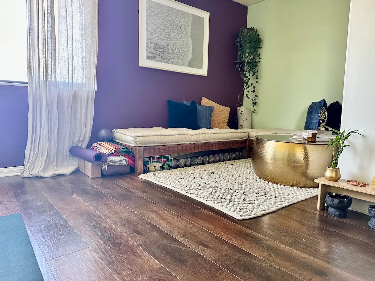 Lilit Petrosyan DPT - Harmony Physical Therapy — Physical & Rehabilitation Therapy in Hillhurst Ave, Los Angeles