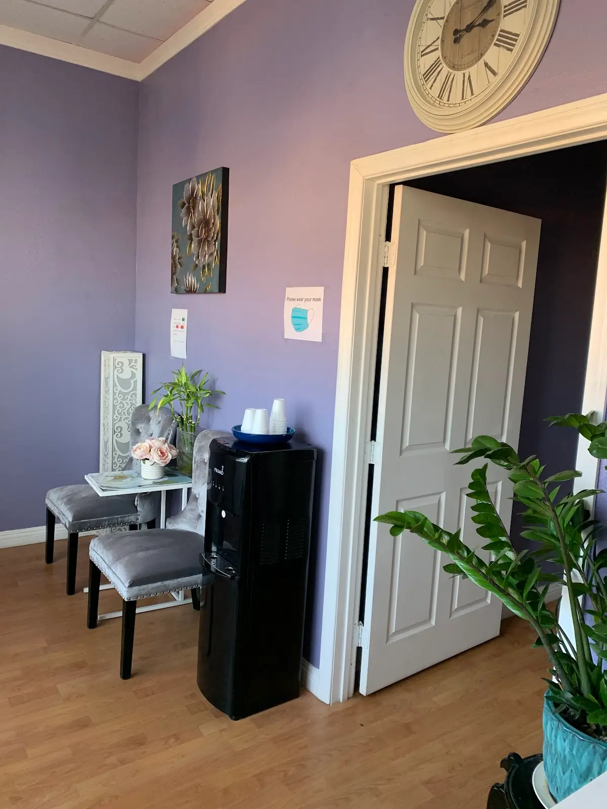 Lucky Massage — Massage Therapy in Vermont Ave, Los Angeles