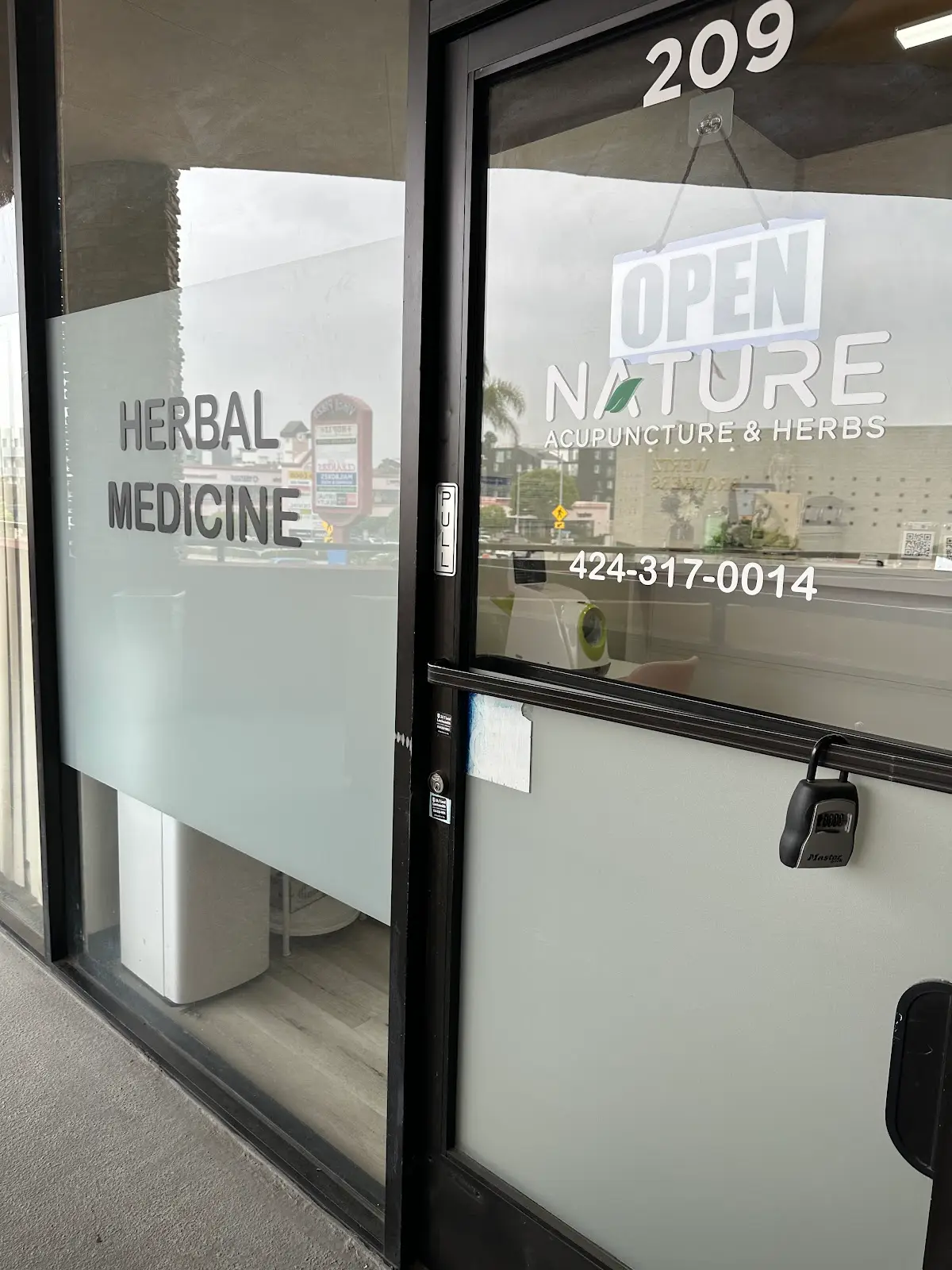Nature Acupuncture & Herbs — Acupuncture in Santa Monica Blvd, Los Angeles