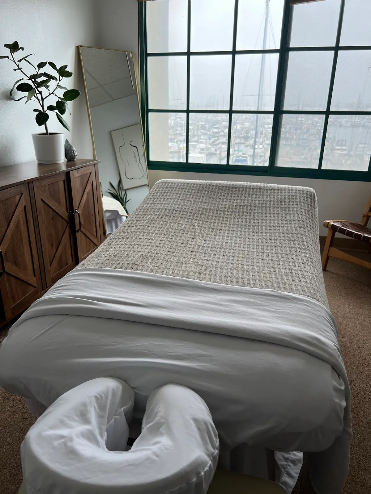 Navas Chiropractic Total Body Wellness — Chiropractic in San Pedro, Los Angeles