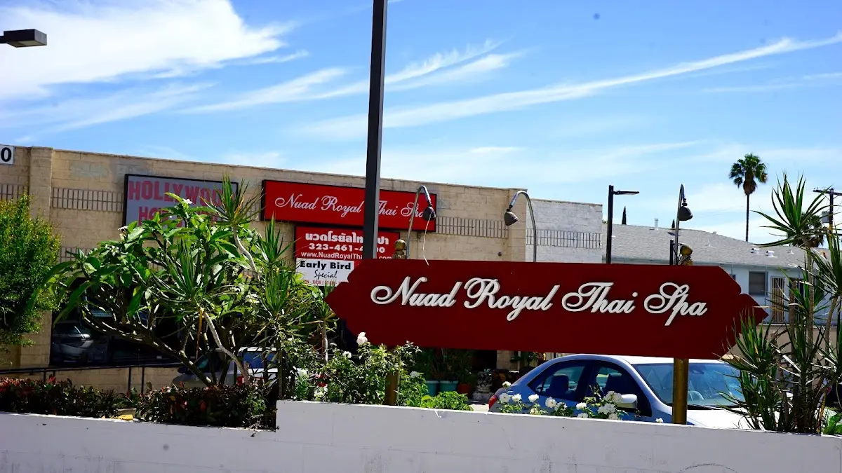 NUAD ROYAL THAI SPA (MASSAGE) — Massage Therapy in Hollywood Blvd, Los Angeles