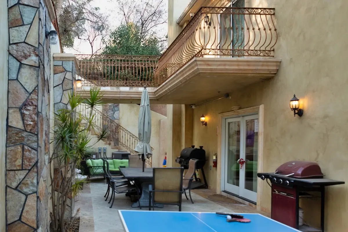 Psyclarity Mental Health - Studio City — Psychotherapy in Studio City, Los Angeles