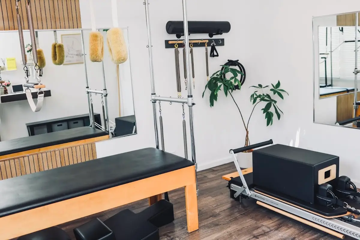 Pure Pilates — Yoga, Tai Chi & Pilates in W Magnolia Blvd # B, Los Angeles