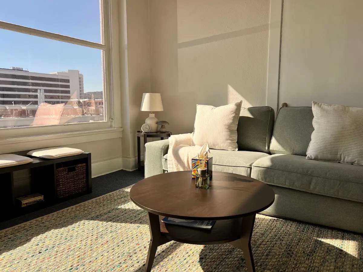 Reconnect Marriage and Family Counseling — Psychotherapy in N Raymond Ave, Los Angeles