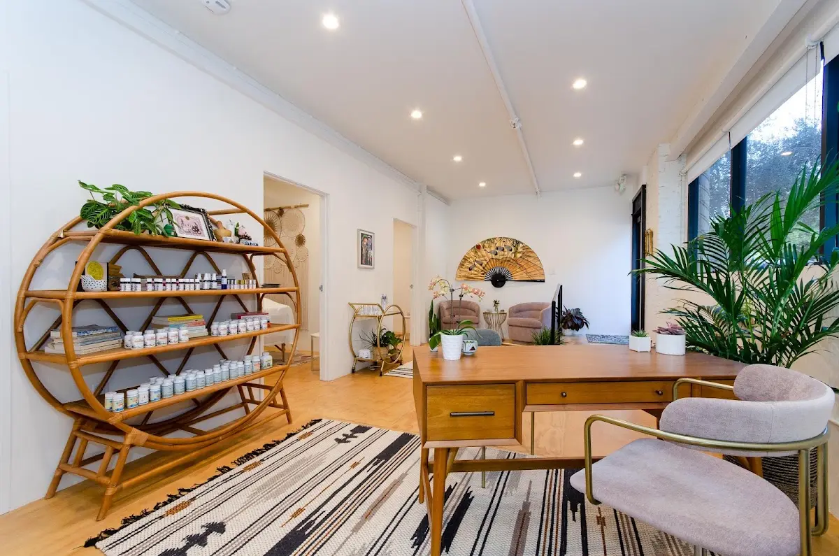 Sacred Fortune Acupuncture & Holistic Health, Dr. Mechelle Greenspan — Acupuncture in Logan St, Los Angeles
