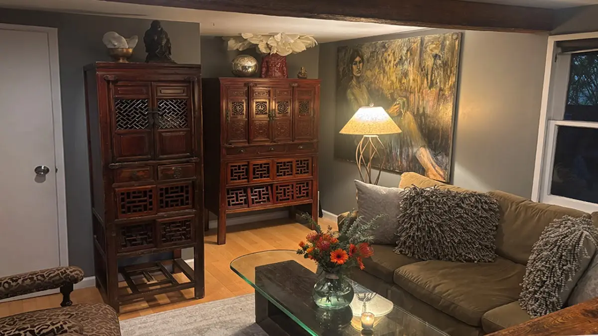 The Therapy - Coaching Room — Psychotherapy in N Maryland Ave, Los Angeles