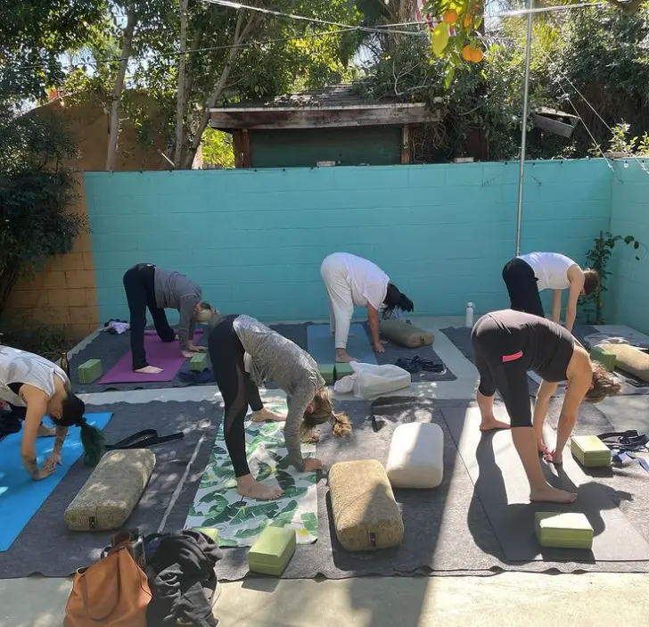 Two Hearts Yoga — Yoga, Tai Chi & Pilates in Ventura Blvd #H, Los Angeles