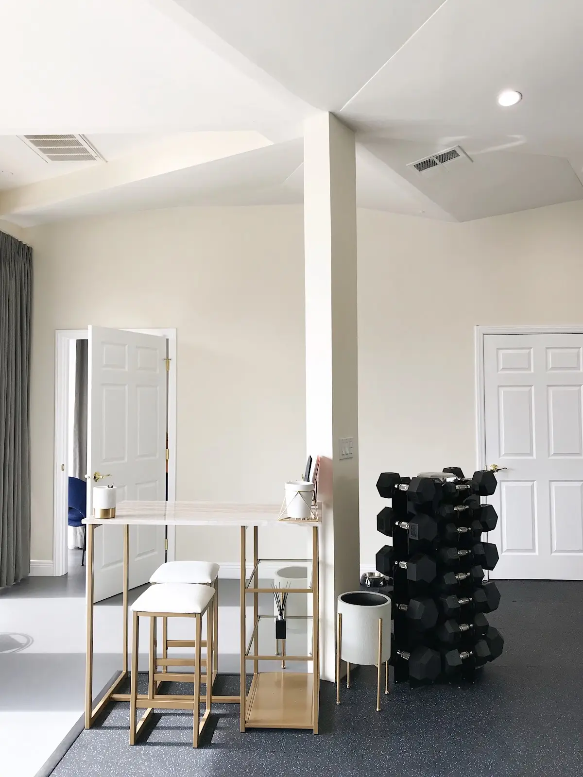 Valia Lifestyle — Naturopathic Medicine in Woodland Hills, Los Angeles