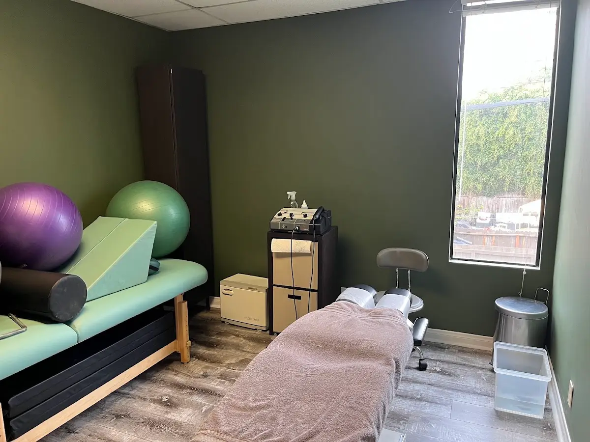 Vester Chiropractic — Massage Therapy in Beverly Blvd Ste 204, Los Angeles