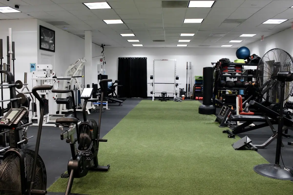 West Coast Sports and Fitness Center — Massage Therapy in E Carson Plaza Ct, Los Angeles