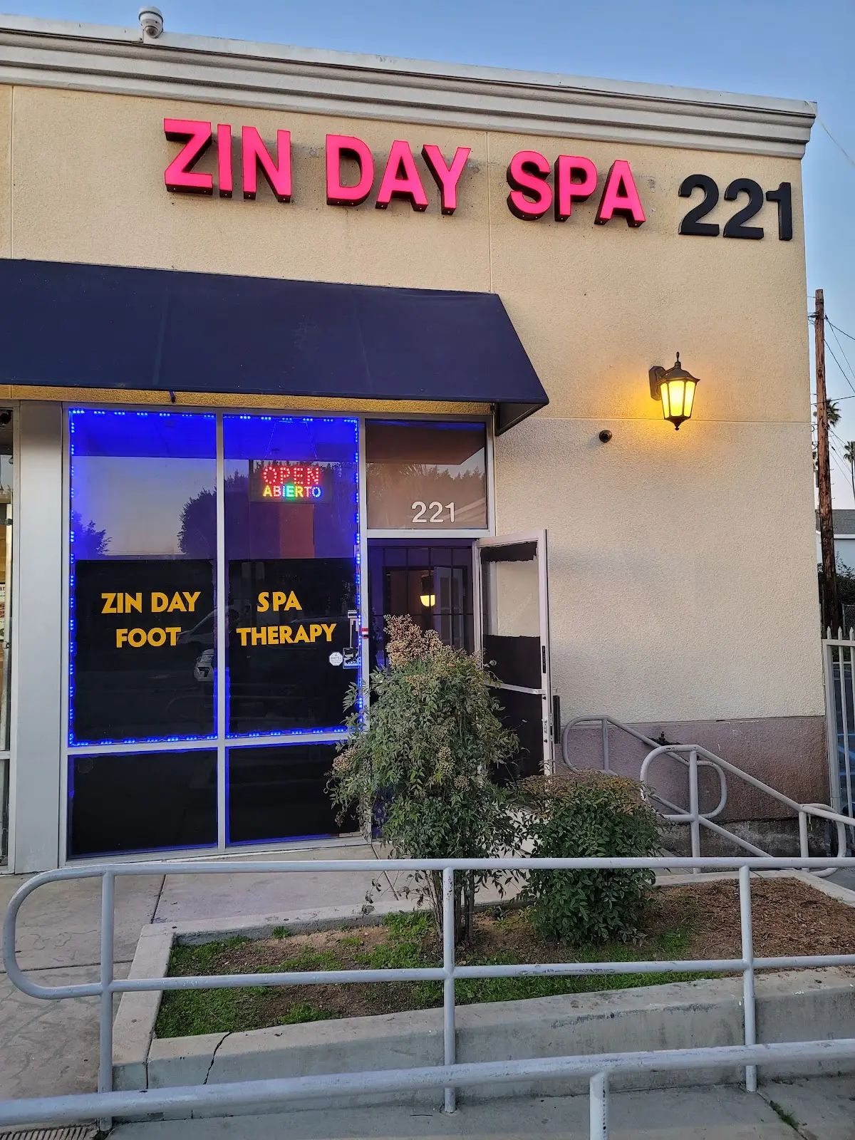 ZIN Day Spa — Massage Therapy in W Anaheim St, Los Angeles