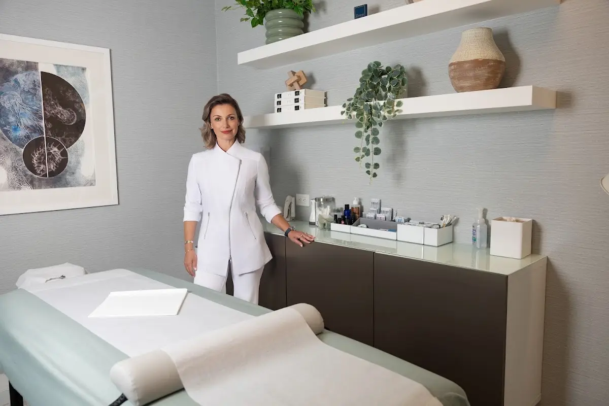 Advanced Holistic Center — Acupuncture in Sunny Isles Beach, Miami