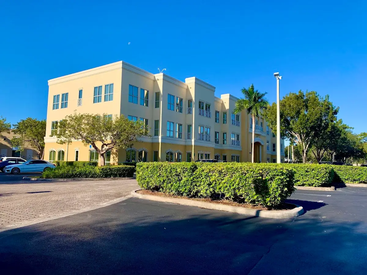 ARC Mental Health — Psychotherapy in NW 77th Ct #100, Miami
