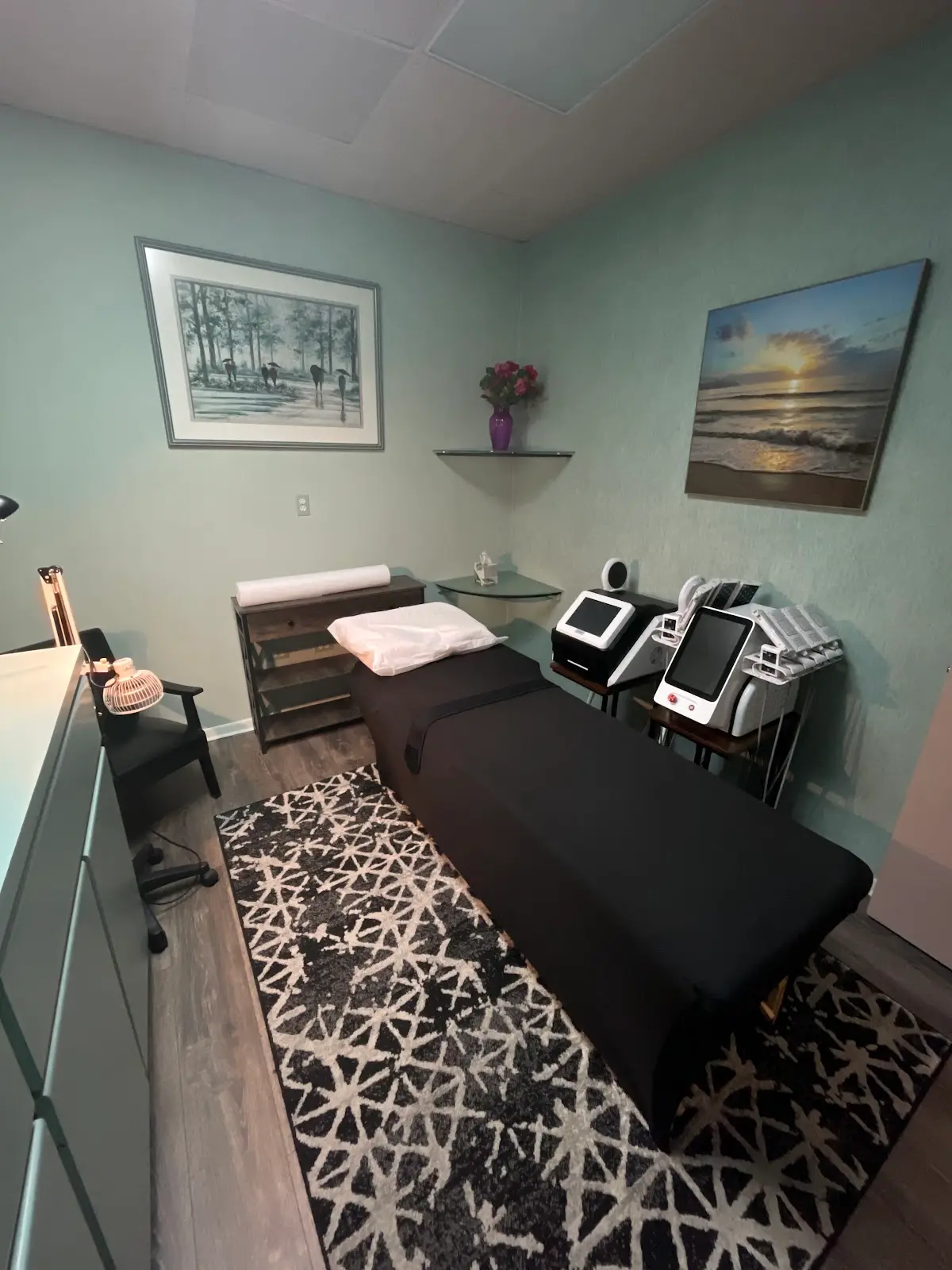 Center for Holistic Health Care — Chiropractic in North Miami Beach, Miami