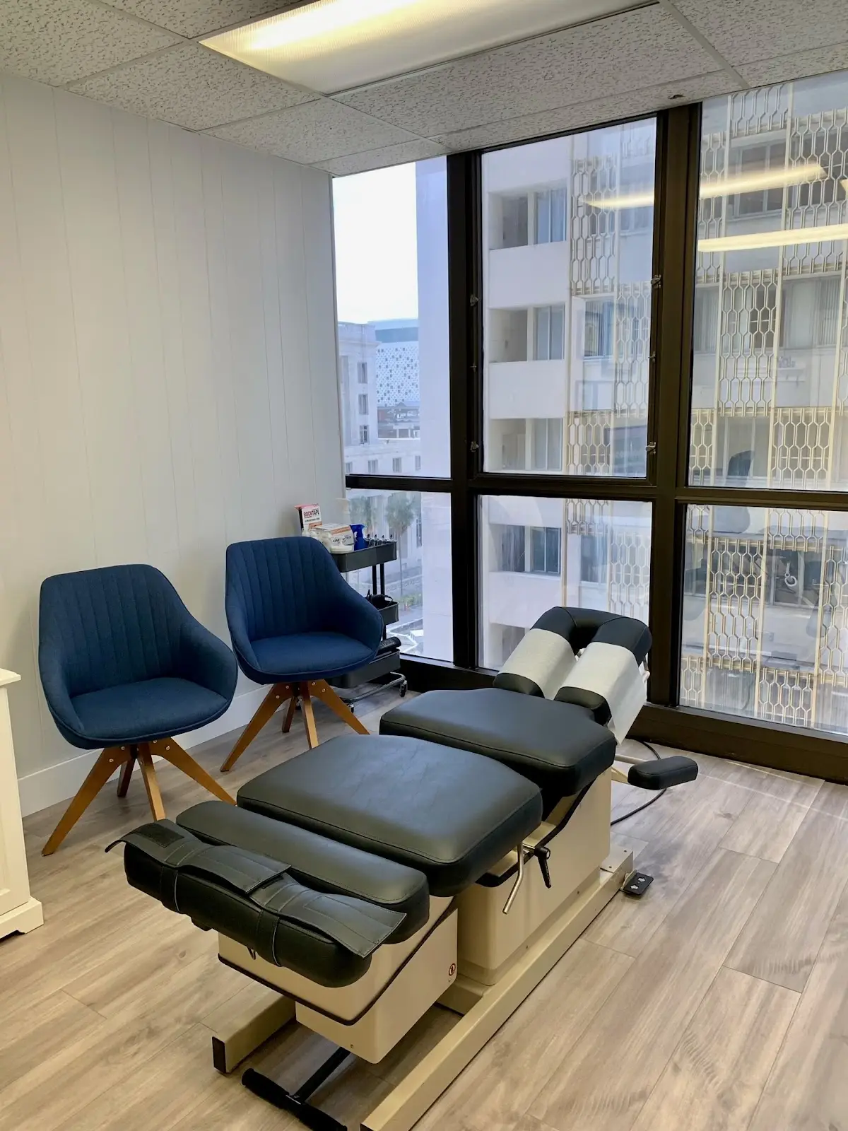 Downtown Miami Chiropractor — Chiropractic in W Flagler St, Miami