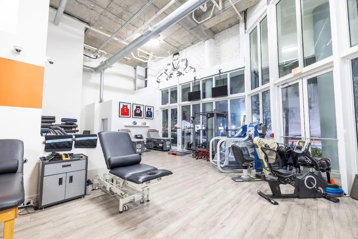 Fox Physical Therapy — Physical & Rehabilitation Therapy in NE 25th St, Miami