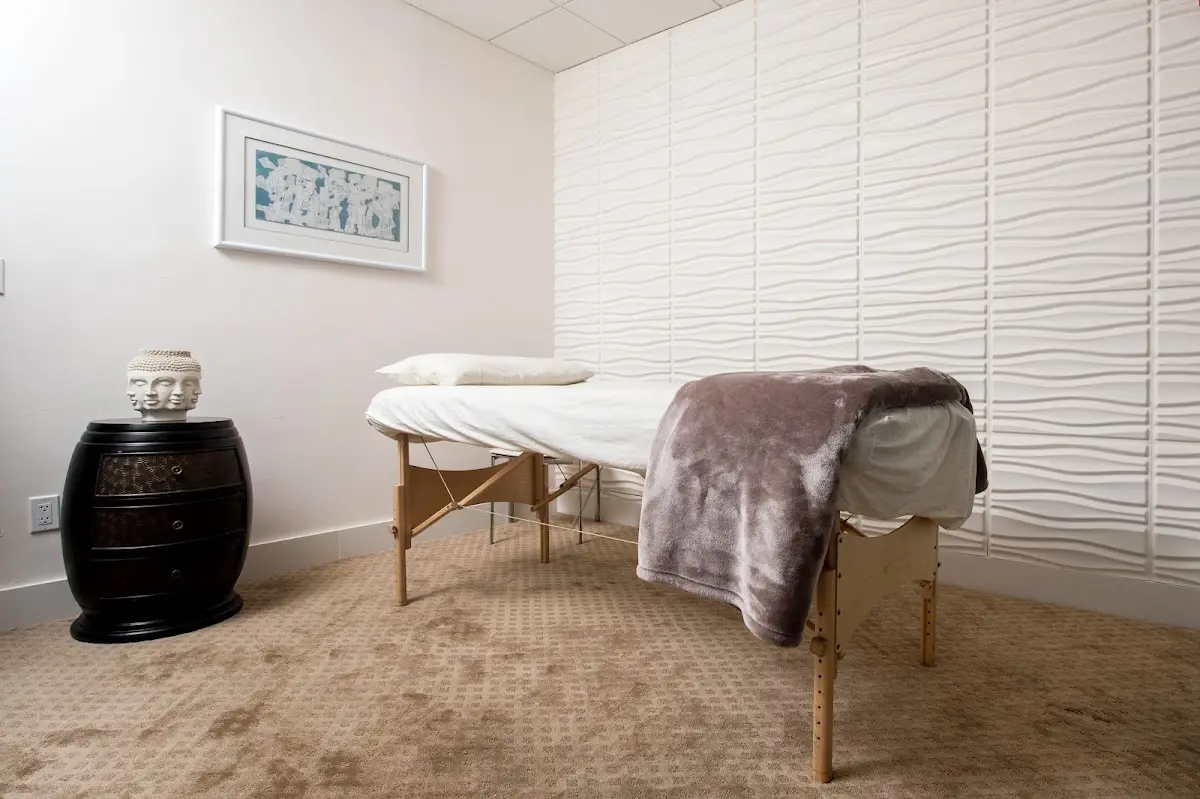Integrated Physical Therapy North Miami — Massage Therapy in NE 123rd St, Miami