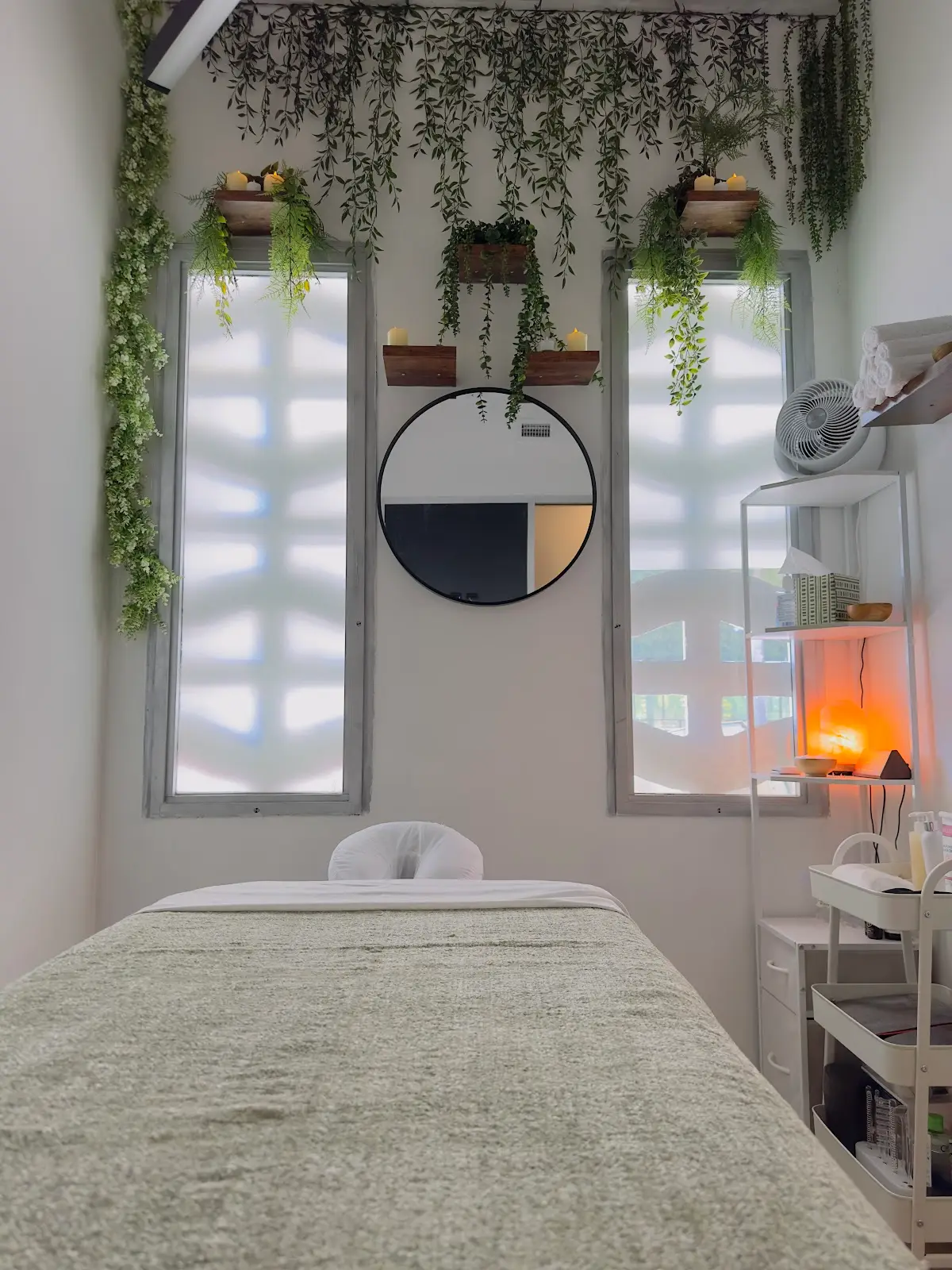 Lovos Massage — Massage Therapy in Biscayne Blvd Ste 200-6, Miami