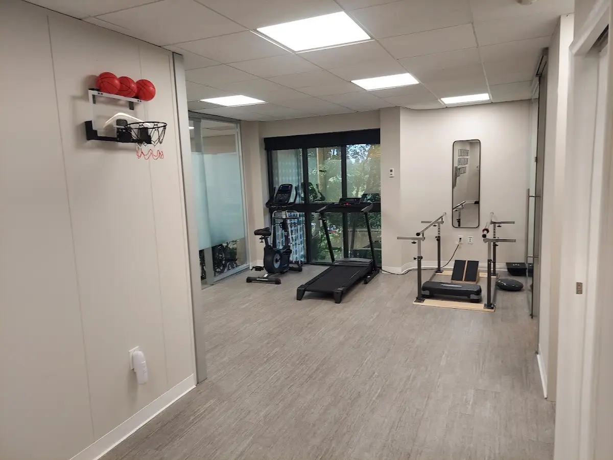 Miami Dade Medical & Rehabilitation Center. — Massage Therapy in NW 107th Ave Suit 406, Miami