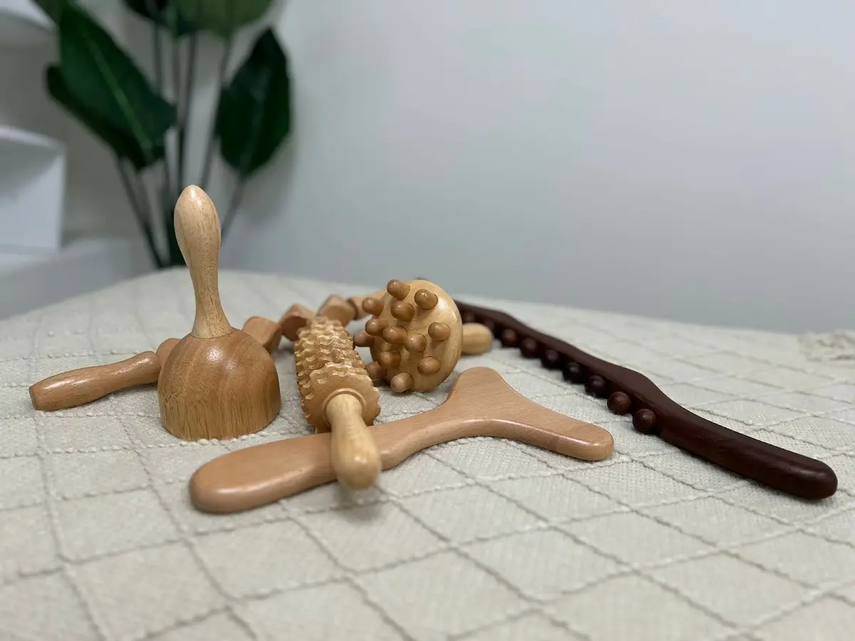 Miami Massage and Head Spa — Massage Therapy in Coral Wy PH 706, Miami