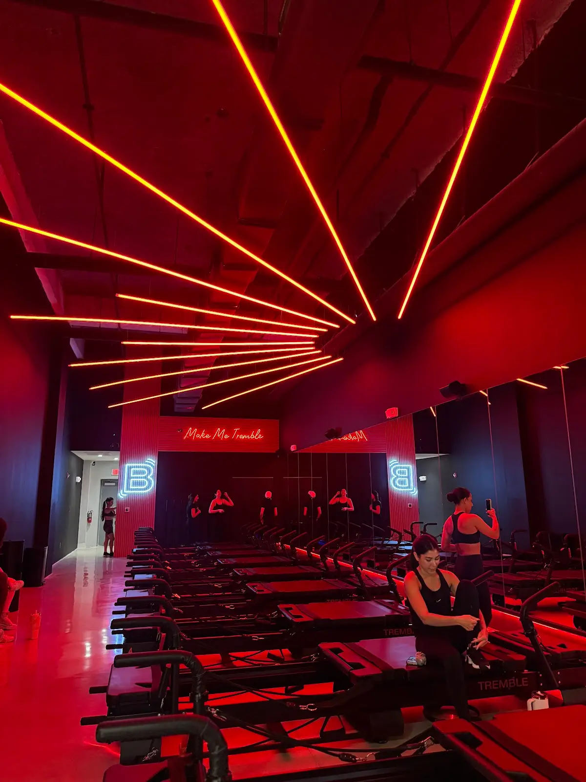 TREMBLE — Yoga, Tai Chi & Pilates in NW 36th St suite 109, Miami