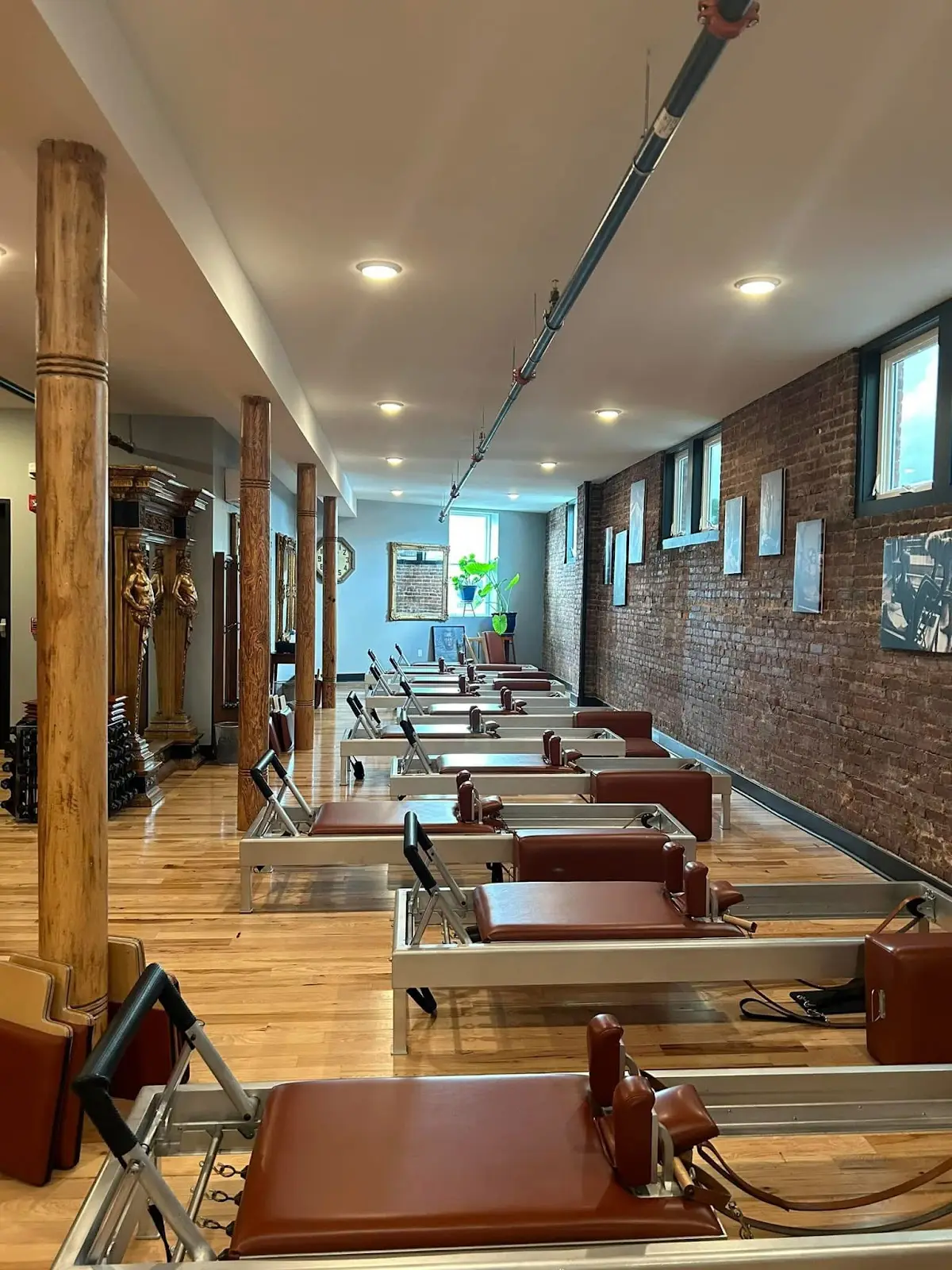 40 Park Pilates — Yoga, Tai Chi & Pilates in Park Ave Second Floor, New York