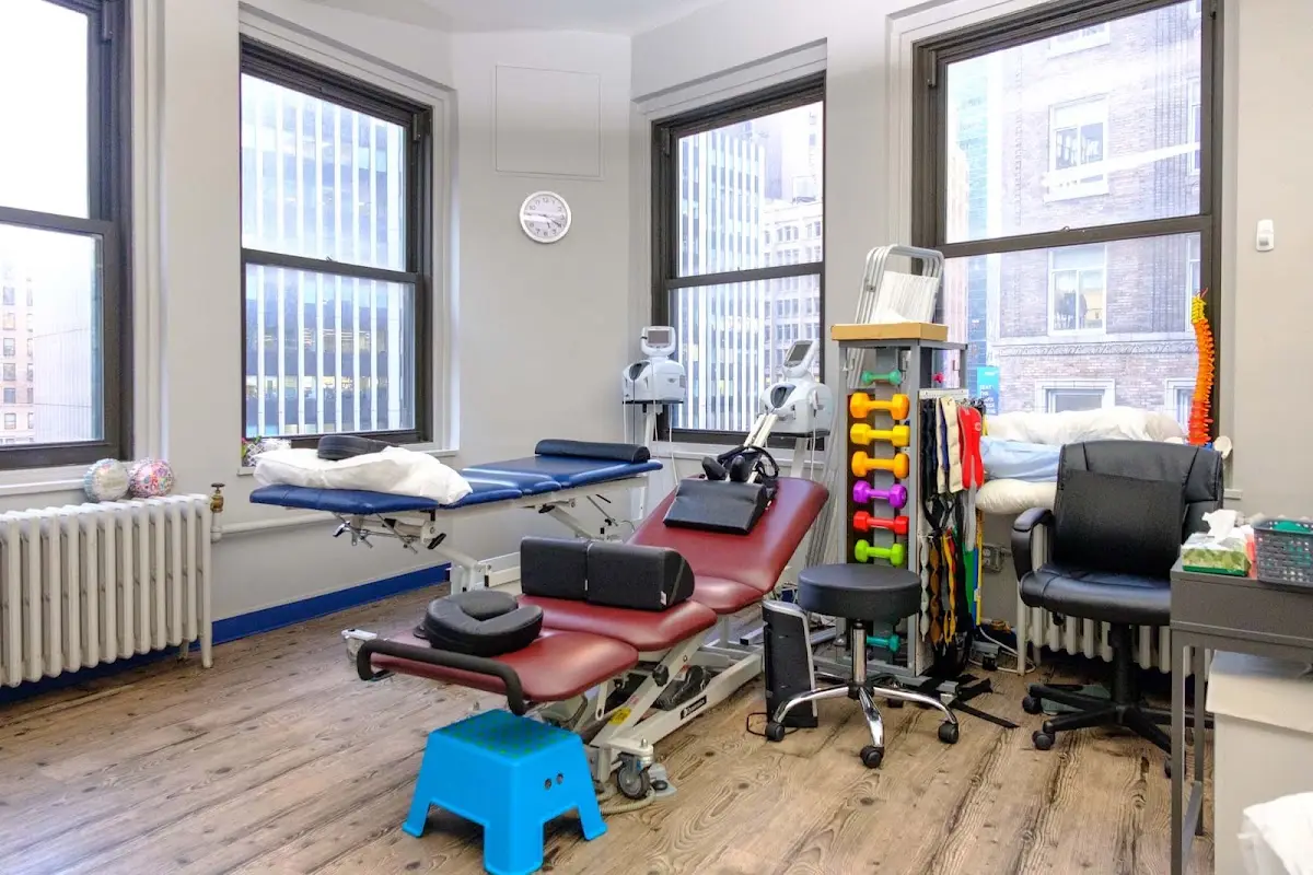 Broadway Chiropractic and Wellness — Massage Therapy in Broadway Ste 606, New York