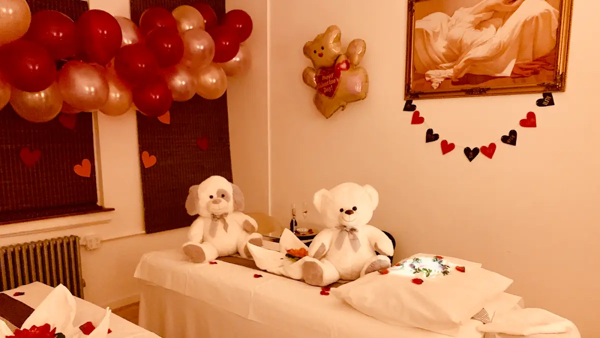 Chelsea Thai Spa — Massage Therapy in W 29th St #403, New York
