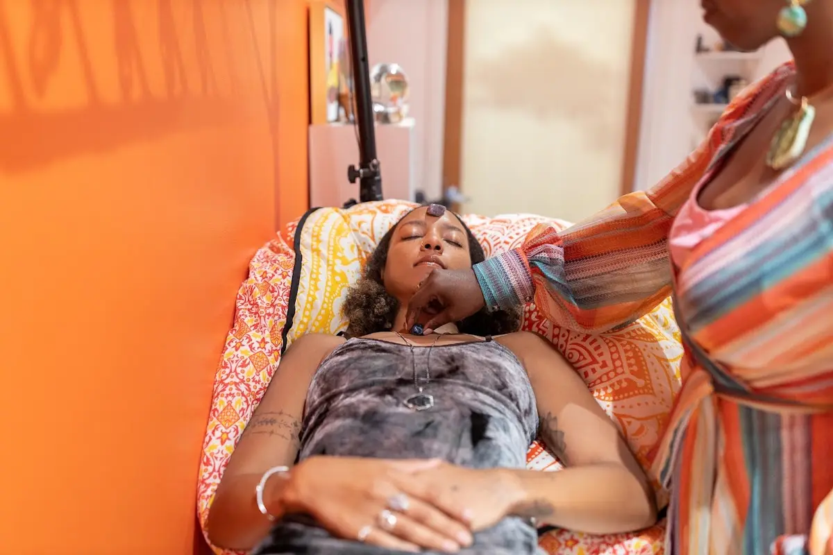 Crystal Reiki Therapy by Essence of ASÉ — Reiki & Energy Medicine in Crystal Reiki Therapy, New York