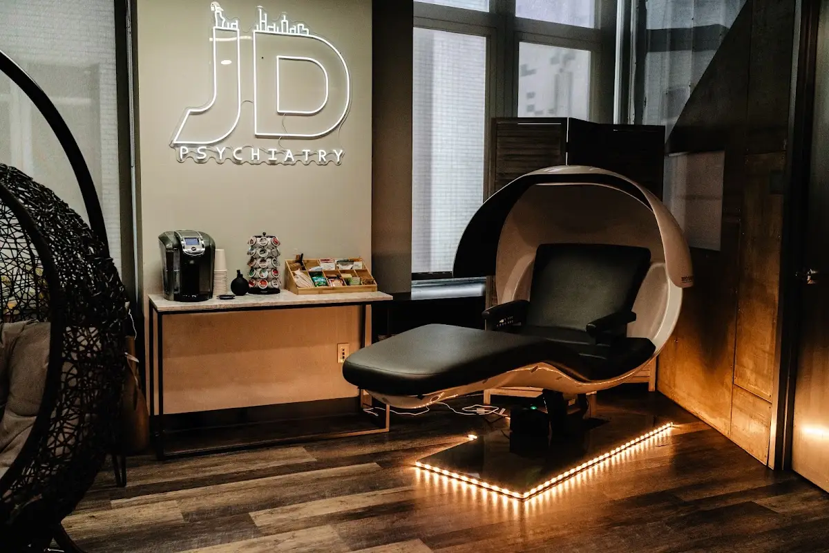 Dr. Ditzell Psychiatry — Psychotherapy in Broadway, New York
