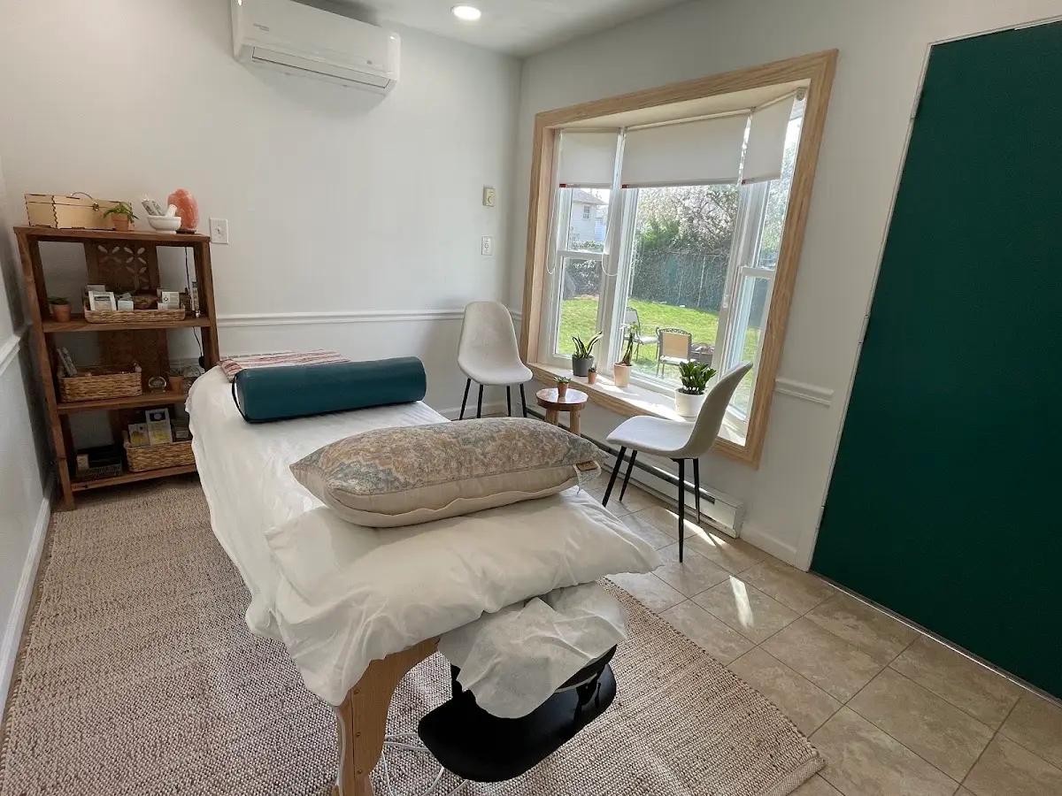 Golden Element Family Wellness LLC — Acupuncture in Woodmere, New York