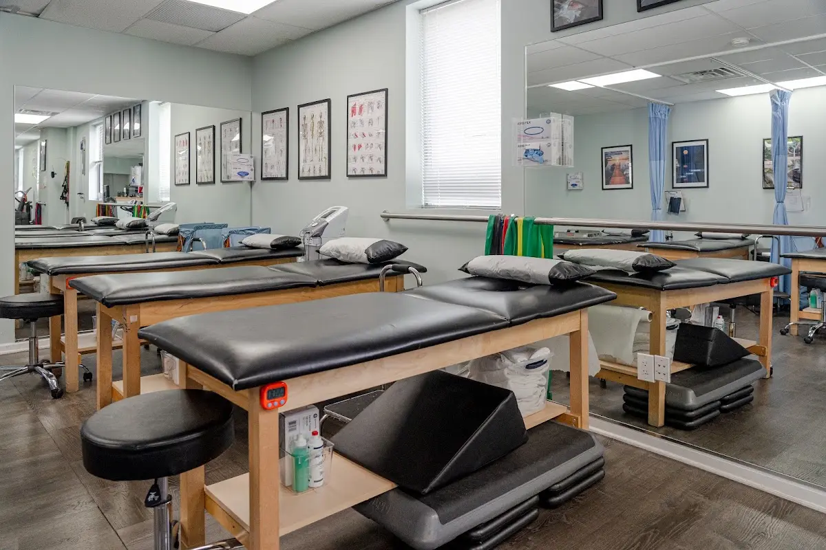 Hands-On Physical Therapy Queens Village — Physical & Rehabilitation Therapy in Queens Village, New York