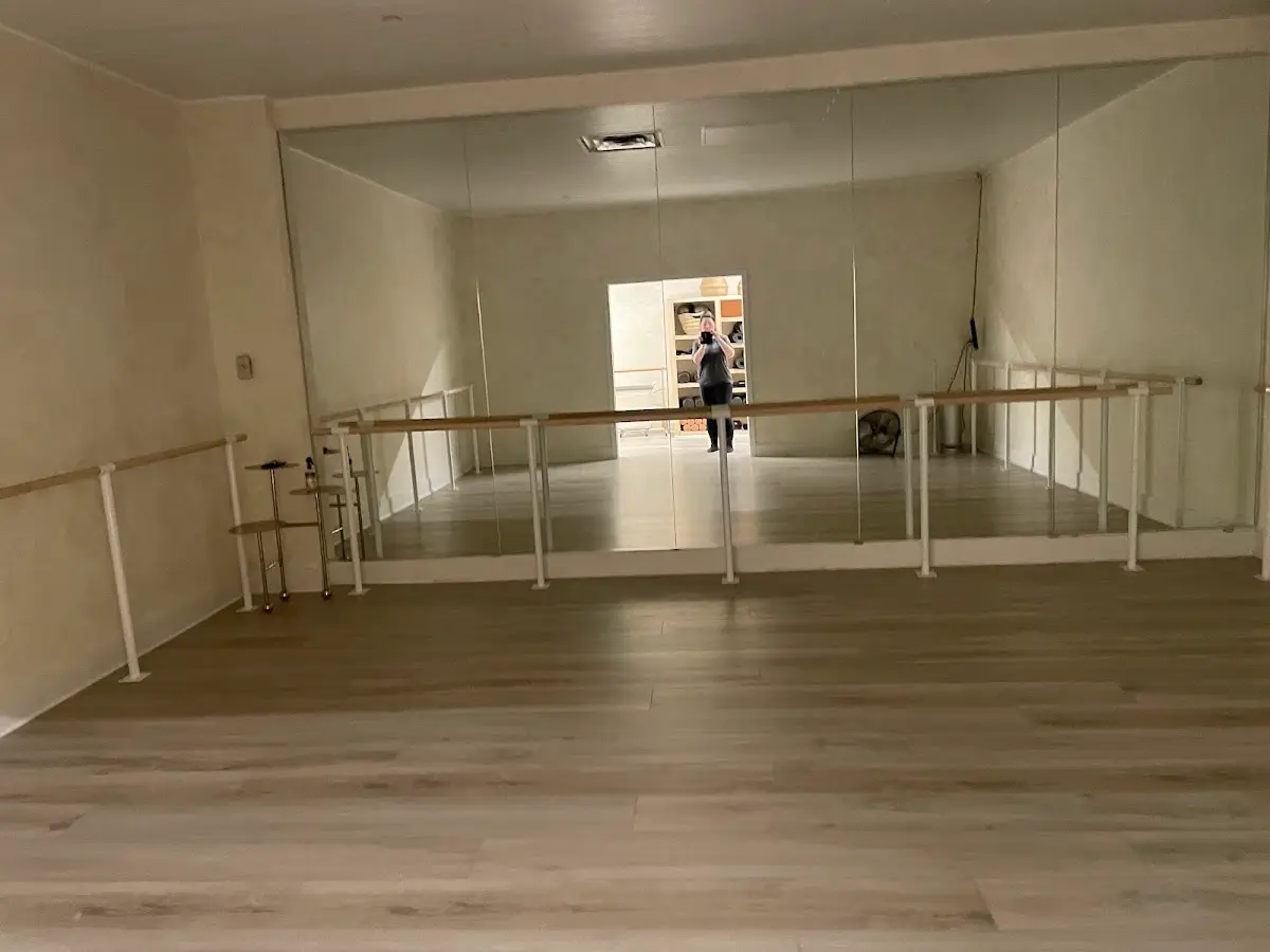 Harlem Pilates 117th — Yoga, Tai Chi & Pilates in W 117th St, New York