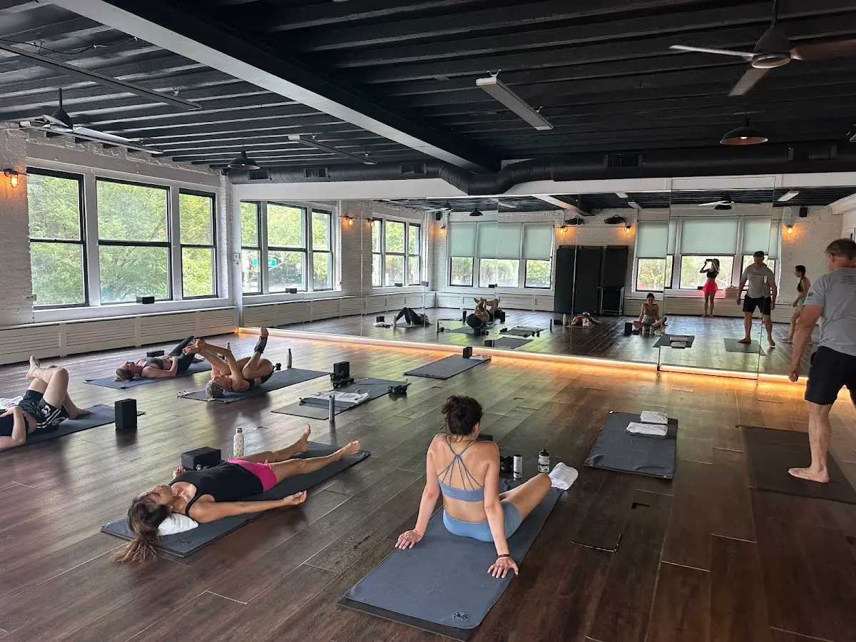 ID Hot Yoga Lower East Side — Yoga, Tai Chi & Pilates in Allen St Fl 2, New York