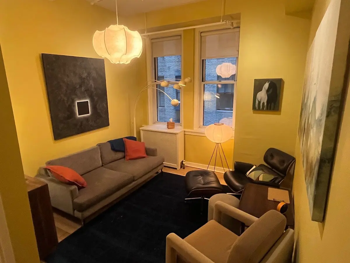 Integrative Therapy Center — Counsellors & Mentors in Madison Ave Ste 610, New York