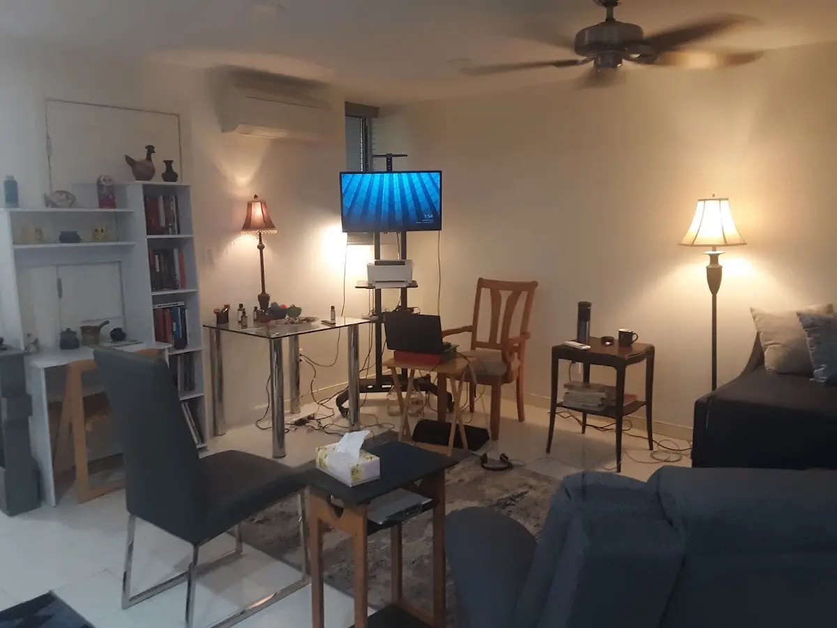 Kalman Canant, LCSW, CSAT, EMDR, Somatic — Psychotherapy in East 31st Street side entrance, New York