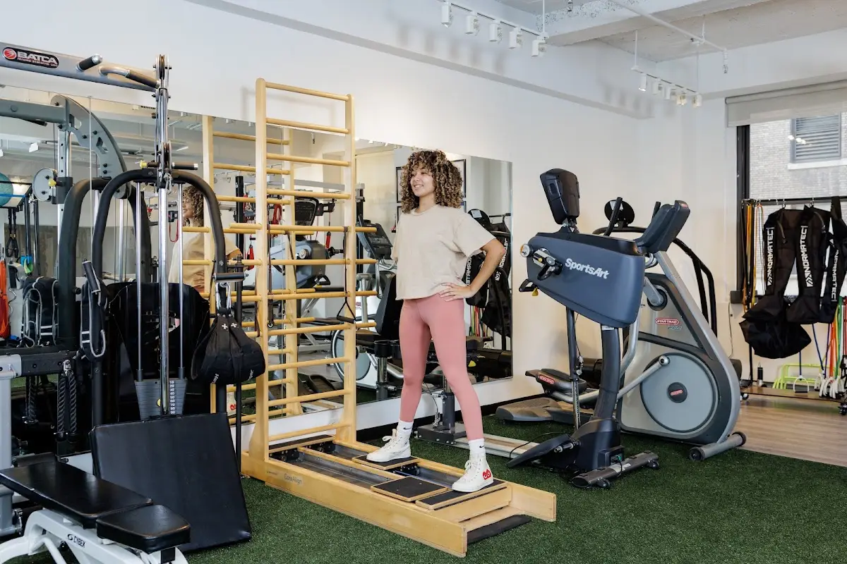 Manhattan Physical Therapy - New York — Physical & Rehabilitation Therapy in 5th Ave, New York