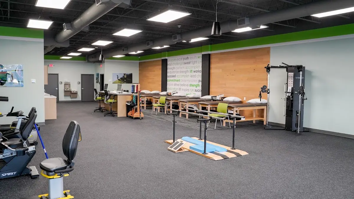 Metro Physical & Aquatic Therapy — Physical & Rehabilitation Therapy in Hewlett, New York