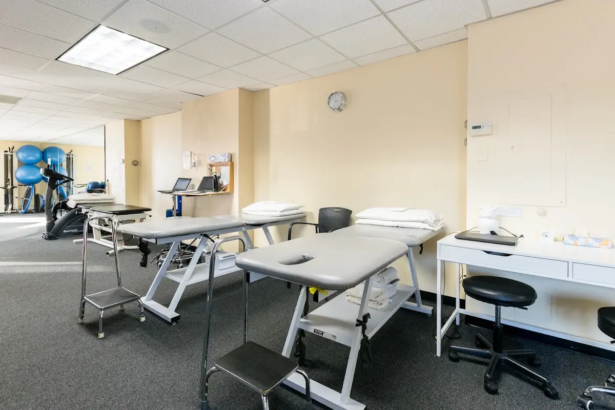 MOTION Sports Medicine - Bainbridge — Physical & Rehabilitation Therapy in Bronx, New York