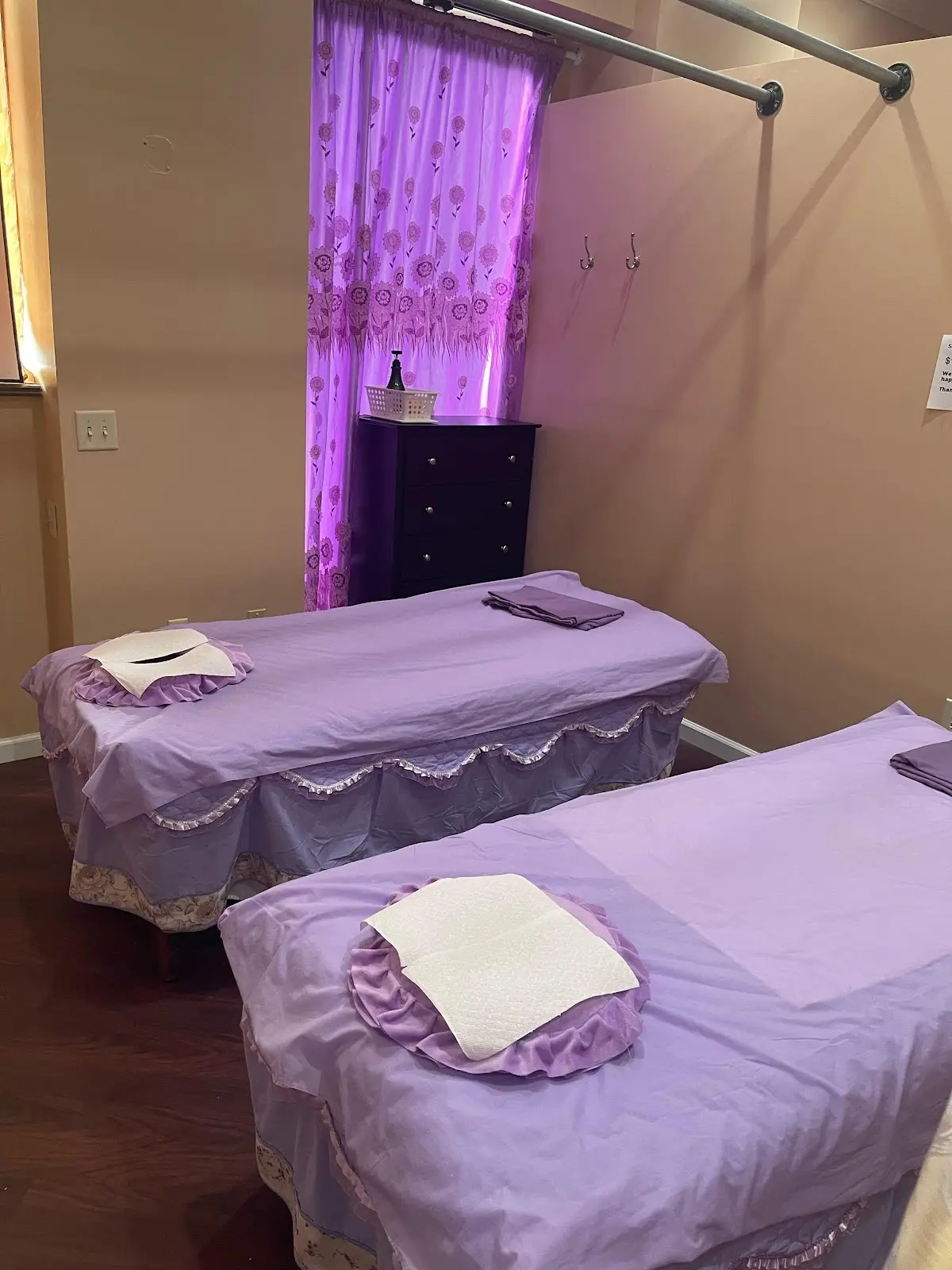 Paradise Spa One — Massage Therapy in Glen Rd, New York