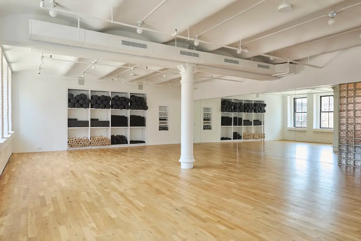 SKY TING YOGA – Yoga Studio in NOHO — Yoga, Tai Chi & Pilates in Lafayette St 4th floor, New York