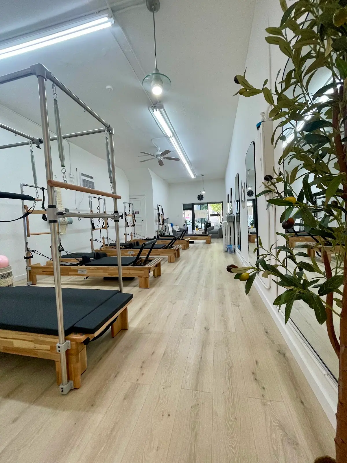 SOMATA PILATES — Yoga, Tai Chi & Pilates in 48th St Suite B, New York