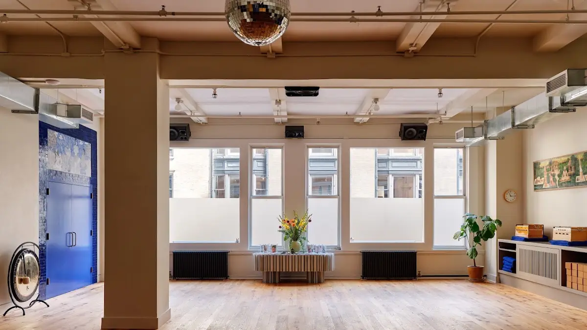SOUK Yoga Studio — Yoga, Tai Chi & Pilates in W 27th St 2nd floor, New York